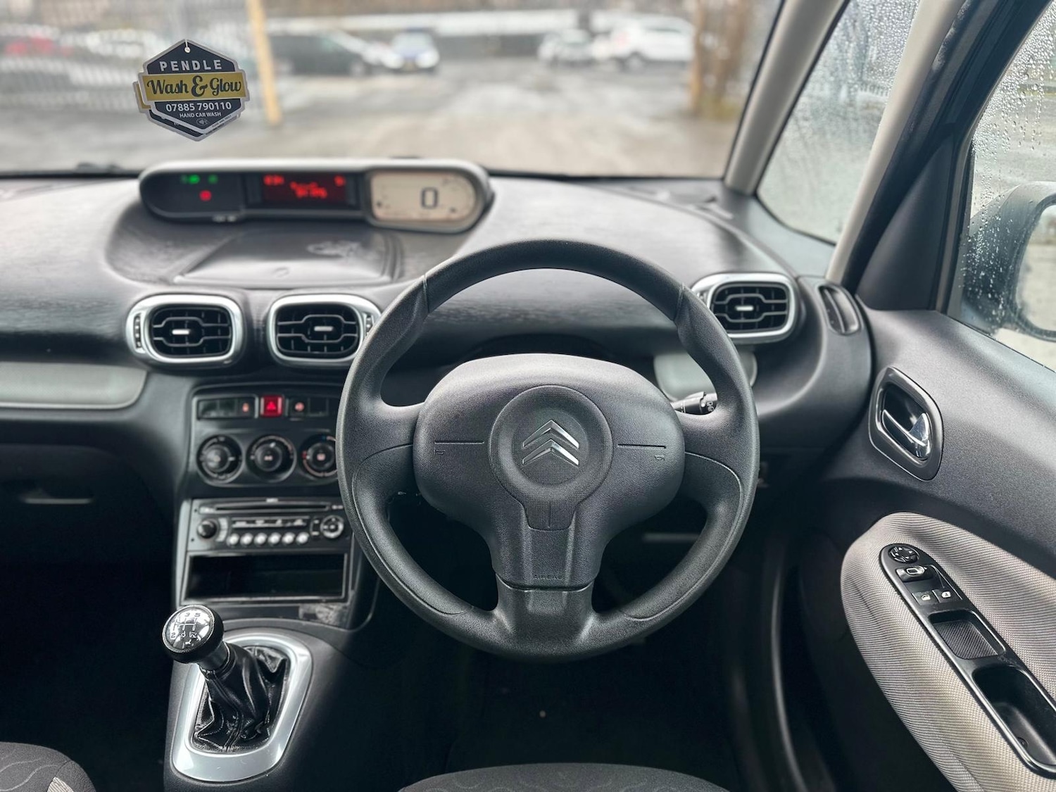 Used Citroen C3 Picasso 2009 for sale - 77015185: Photo 10