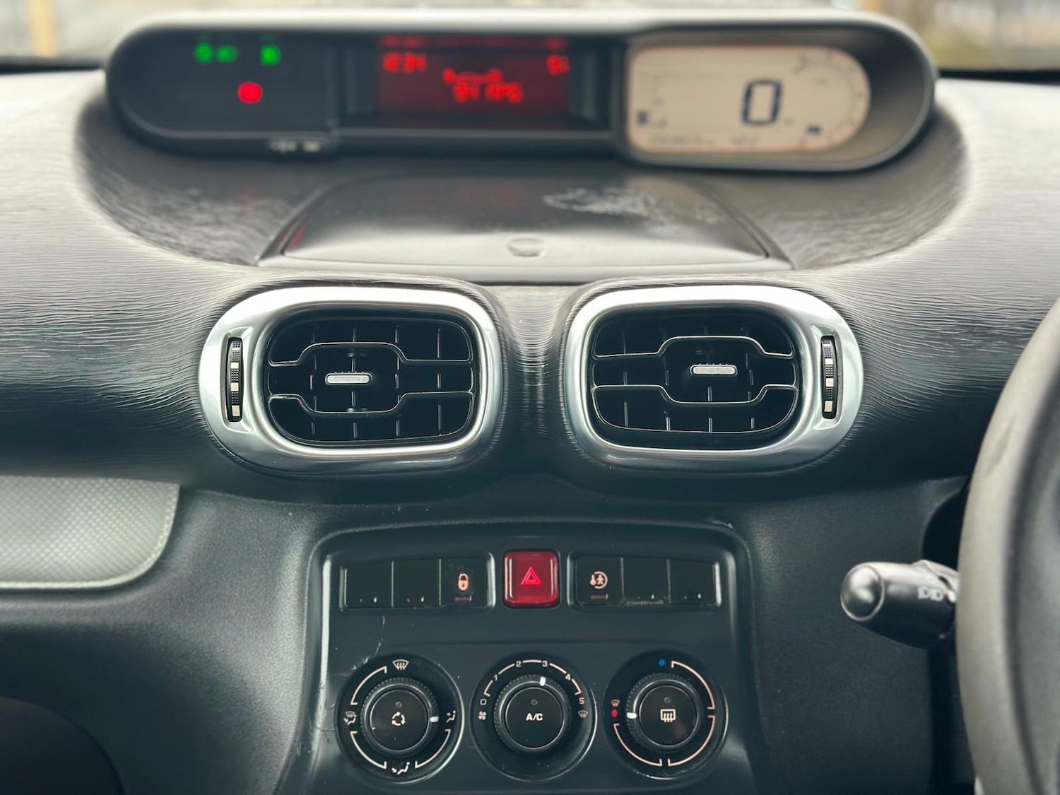 Used Citroen C3 Picasso 2009 for sale - 77015185: Photo 11