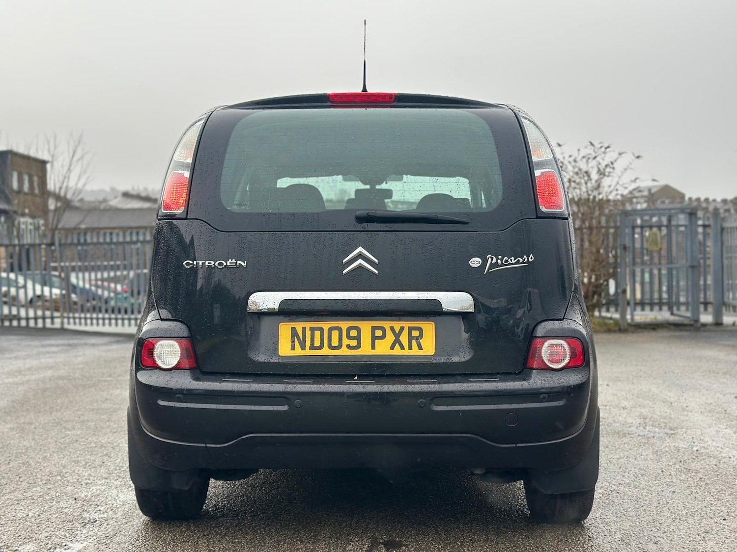 Used Citroen C3 Picasso 2009 for sale - 77015185: Photo 6