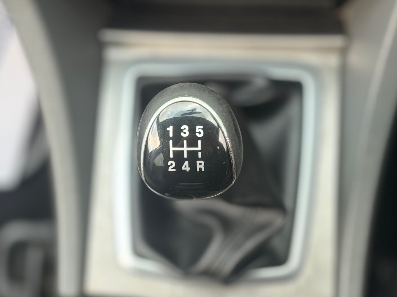 Used Ford Focus 2010 for sale - 76598528: Photo 14