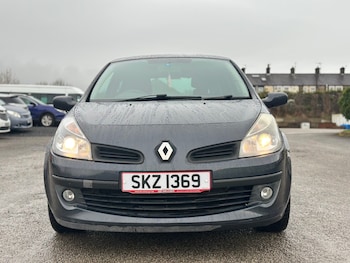 Used Renault Clio undefined for sale - 76863742: Photo