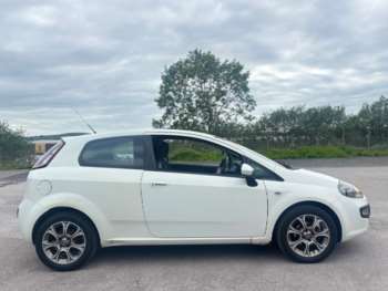 Used Fiat Punto Evo 2010 for sale - 75113049: Photo