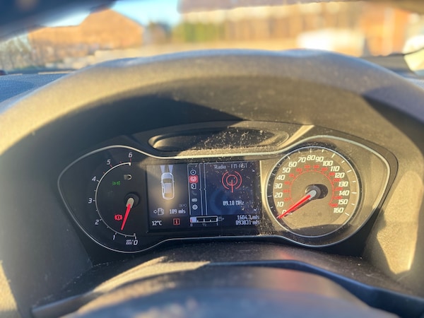 Used Ford Mondeo 2011 for sale - 75080928: Photo 14