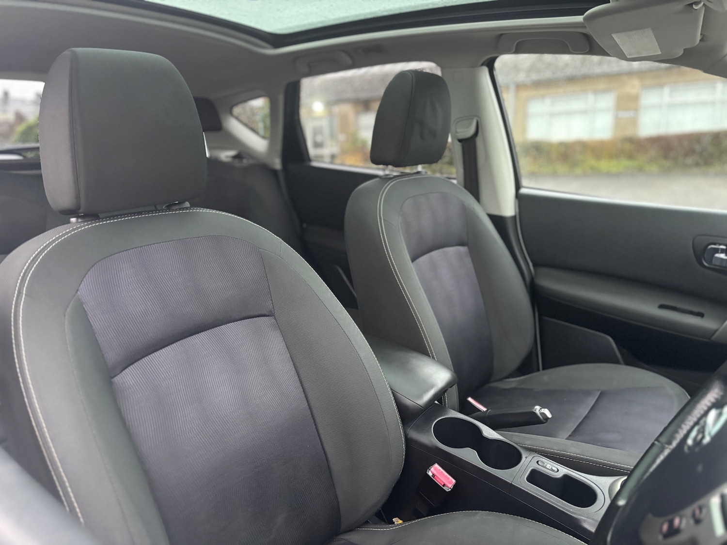 Used Nissan Qashqai 2012 for sale - 77204081: Photo 13