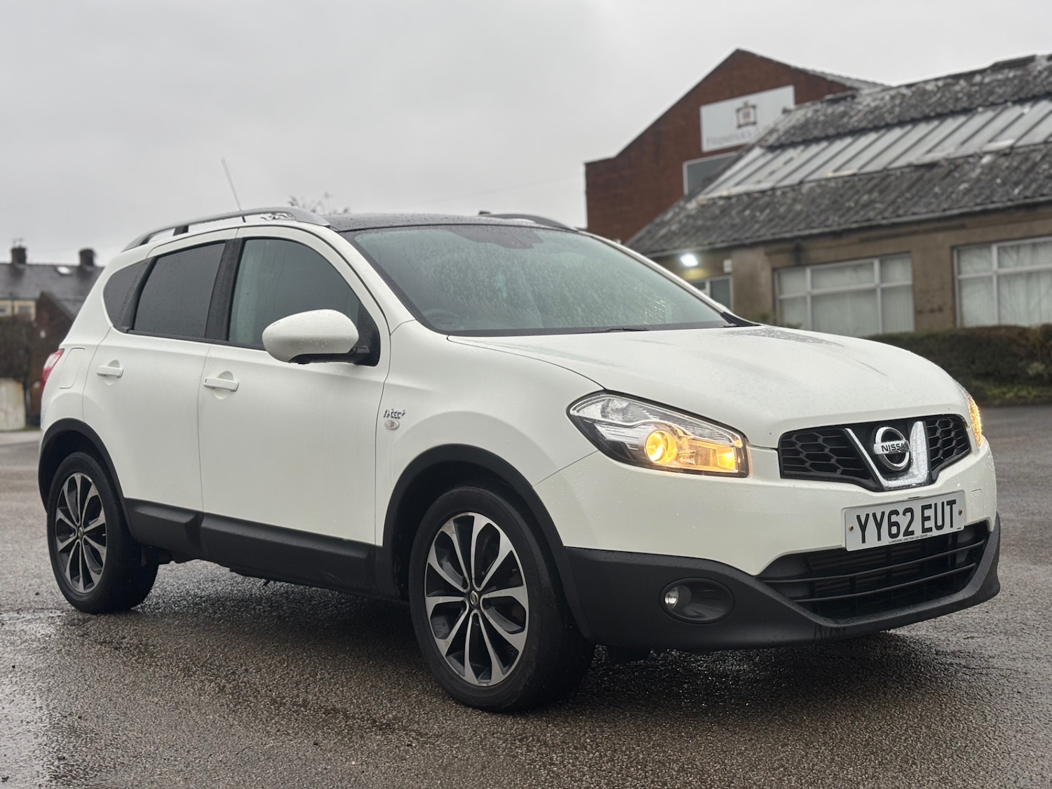 Used Nissan Qashqai 2012 for sale - 77204081: Photo 3