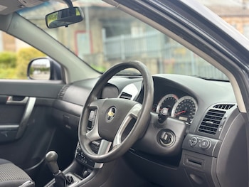 Used Chevrolet Captiva 2008 for sale - 79509701: Photo