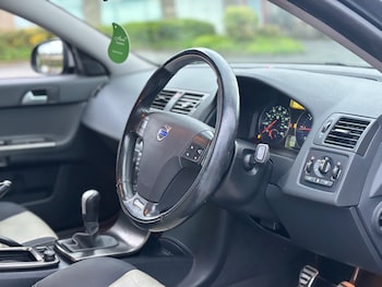 Used Volvo S40 2010 for sale - 78782641: Photo