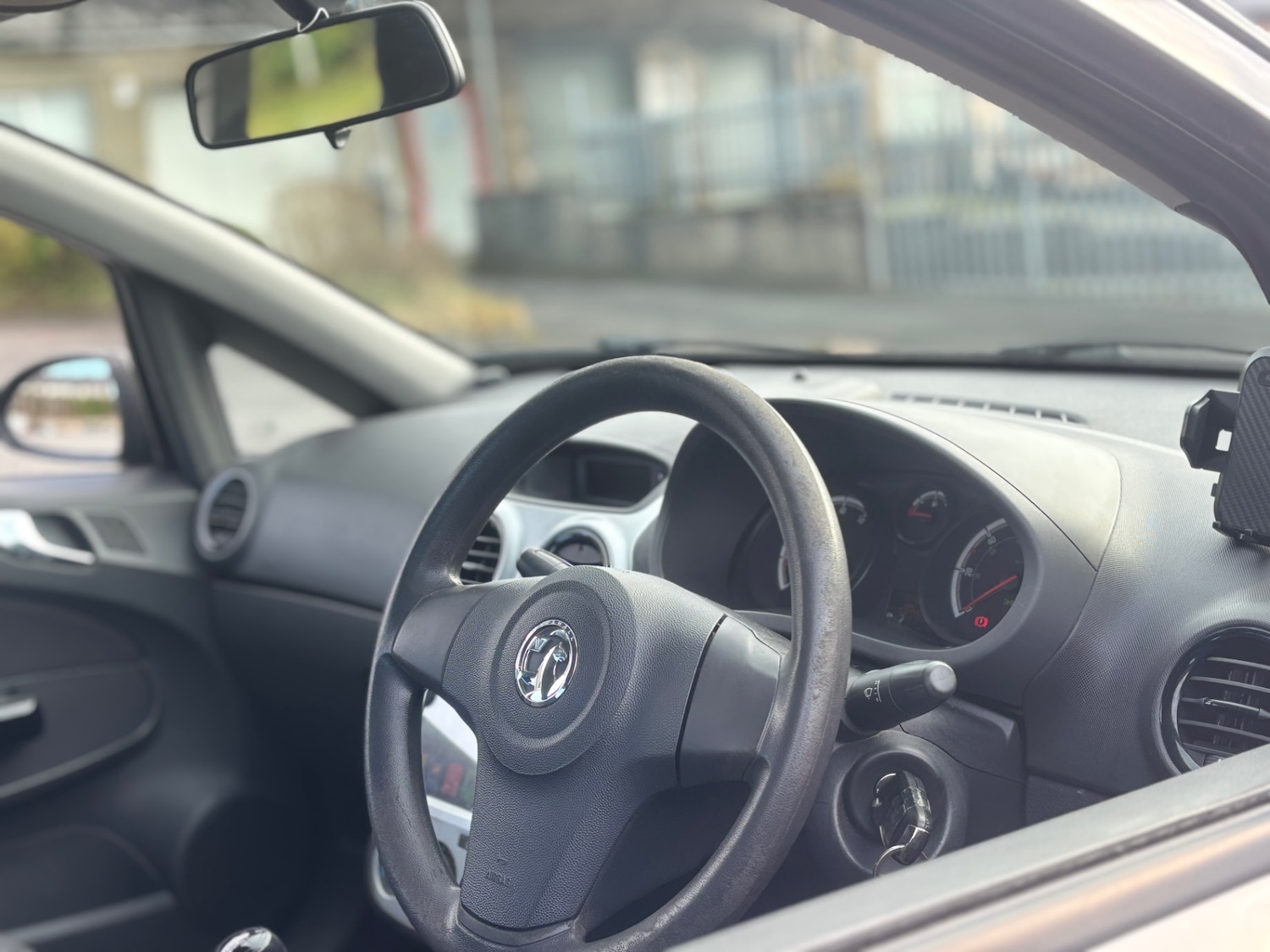 Used Vauxhall Corsa 2013 for sale - 77636308: Photo 4