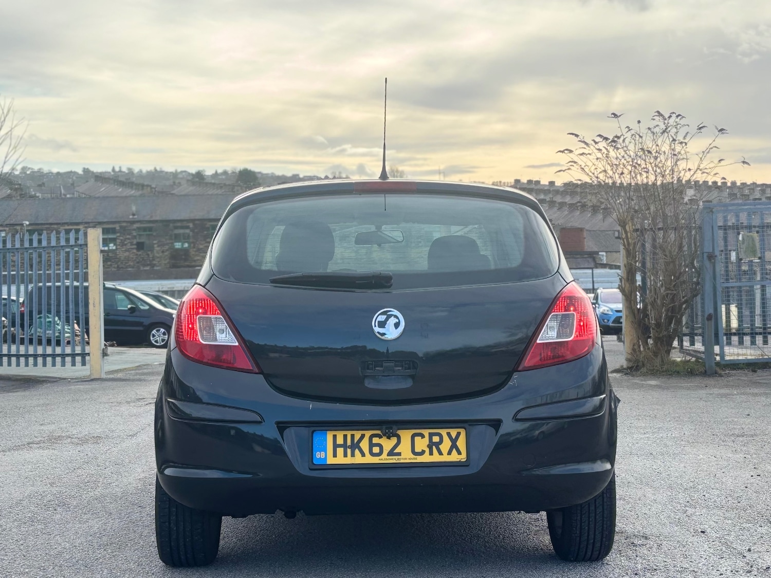 Used Vauxhall Corsa 2013 for sale - 77636308: Photo 6