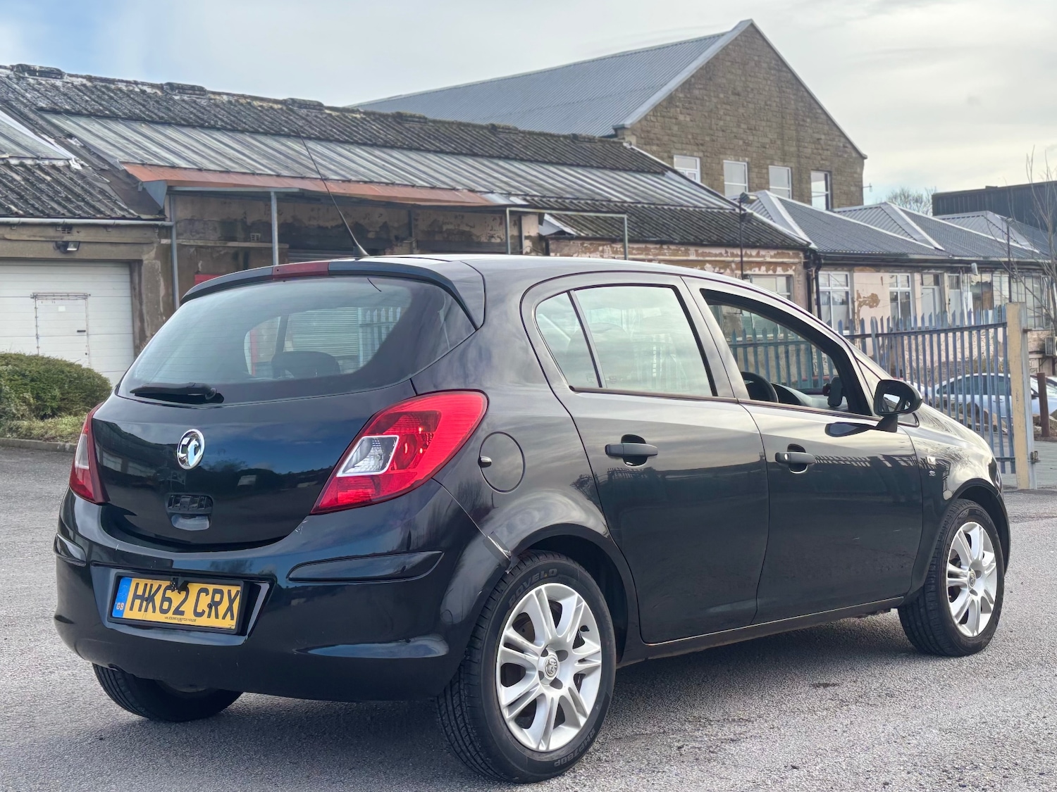 Used Vauxhall Corsa 2013 for sale - 77636308: Photo 7