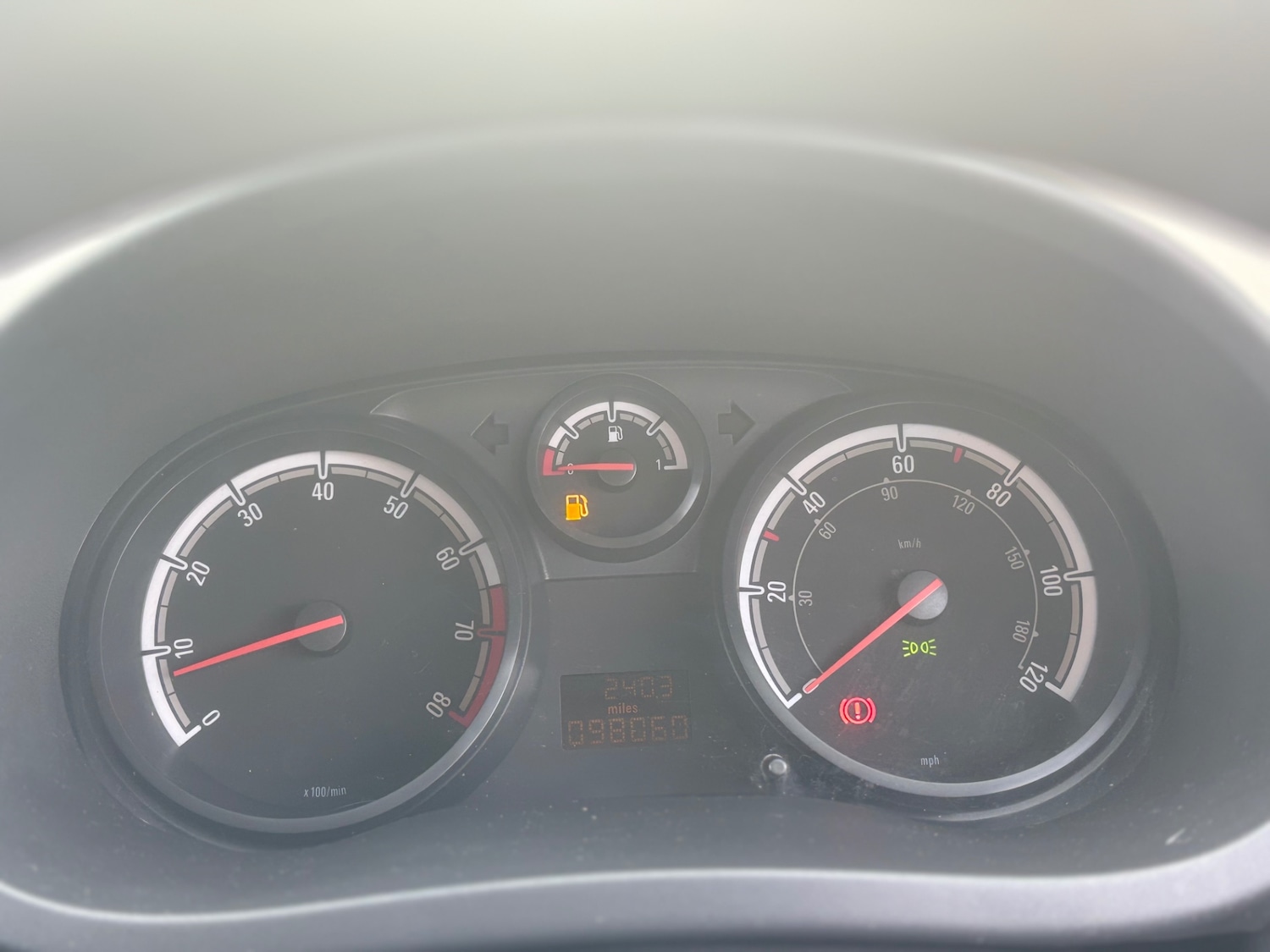 Used Vauxhall Corsa 2013 for sale - 77636308: Photo 9