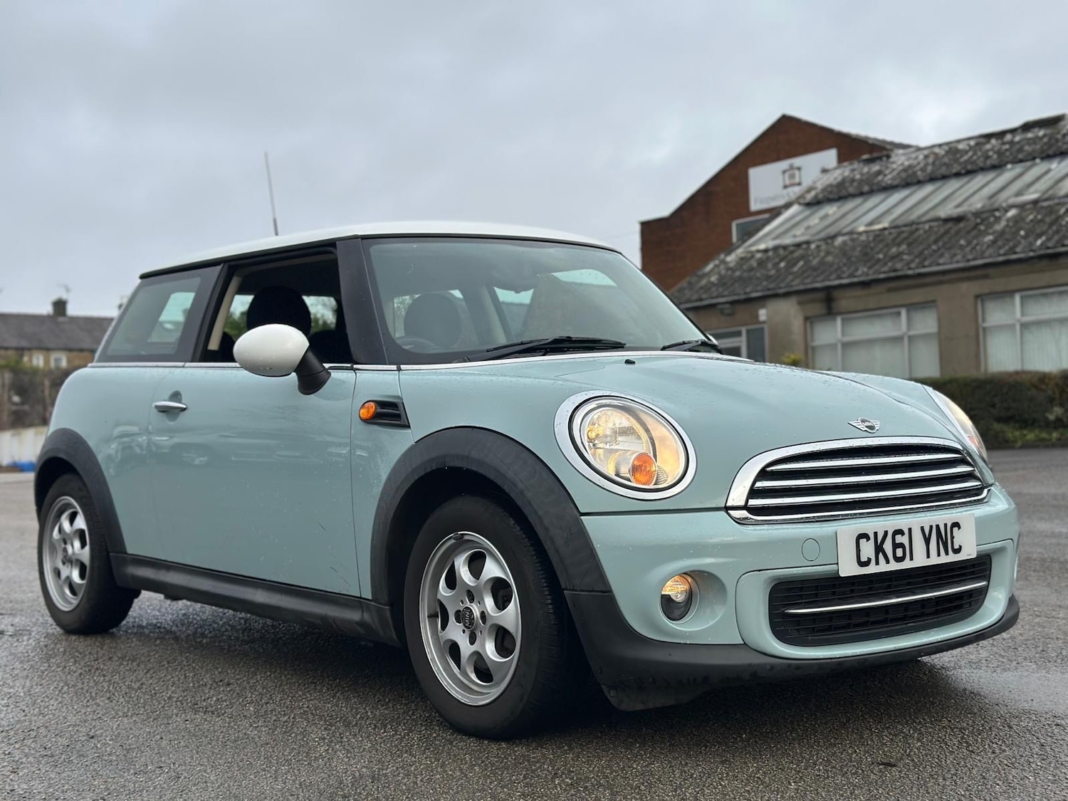 Used MINI Hatch 2011 for sale - 76741612: Photo 3