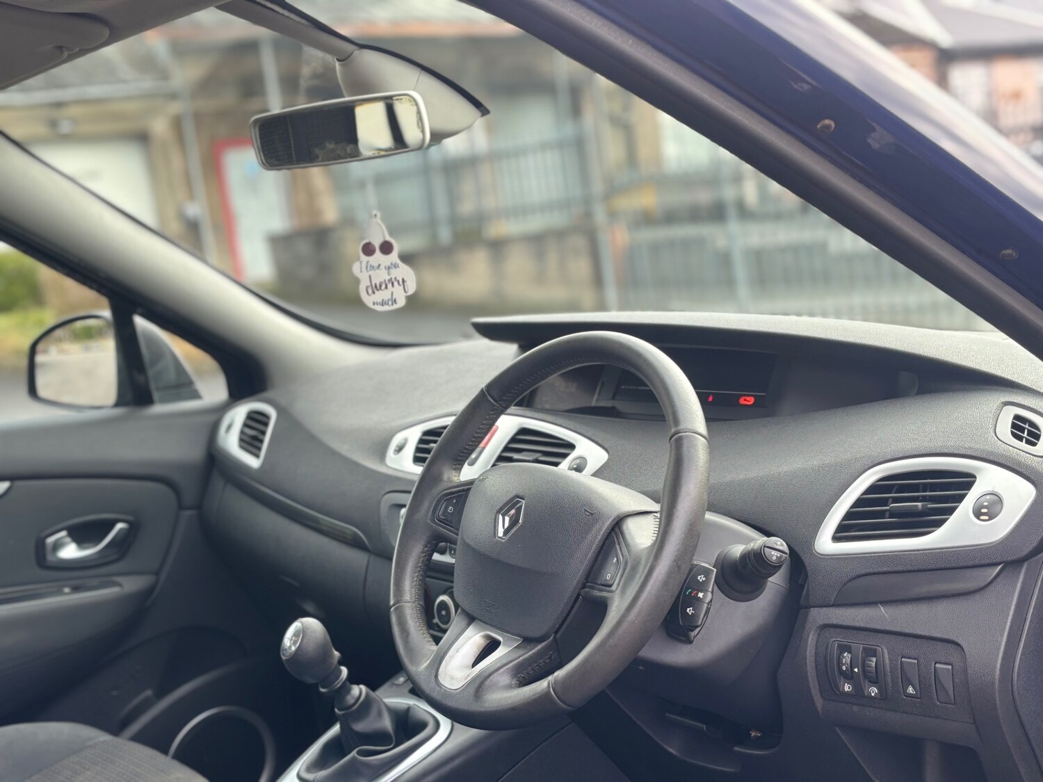 Used Renault Scenic 2010 for sale - 78005564: Photo 4