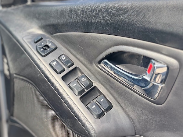 Used Hyundai Ix35 2011 for sale - 74684266: Photo 18