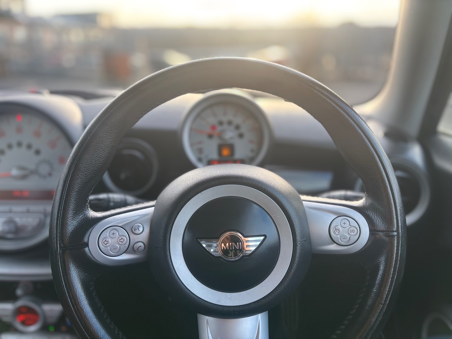 Used MINI Hatch 2009 for sale - 77204002: Photo 13