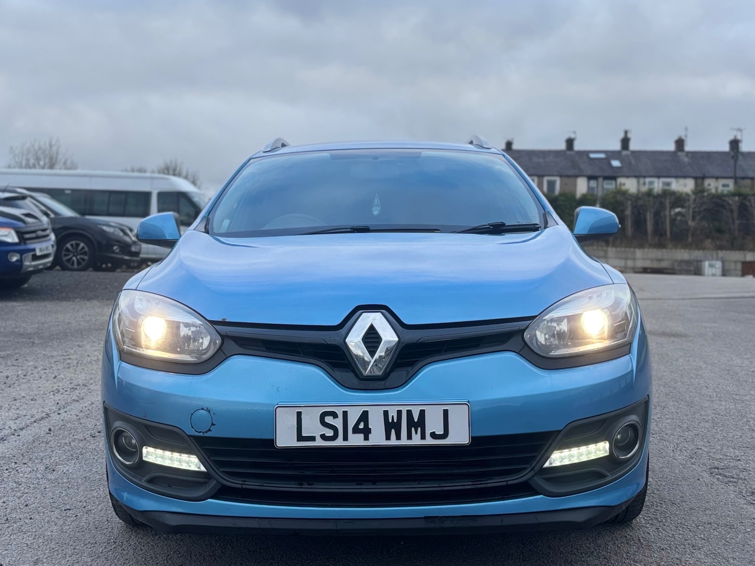 Used Renault Megane 2014 for sale - 77090278: Photo 2