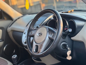 Used Kia Soul 2011 for sale - 77791055: Photo