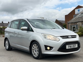 Used Ford Grand C-Max 2011 for sale - 79552593: Photo
