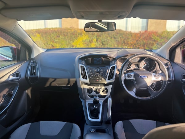Used Ford Focus 2011 for sale - 75346251: Photo 15