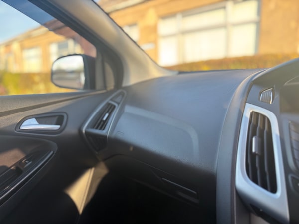 Used Ford Focus 2011 for sale - 75346251: Photo 21