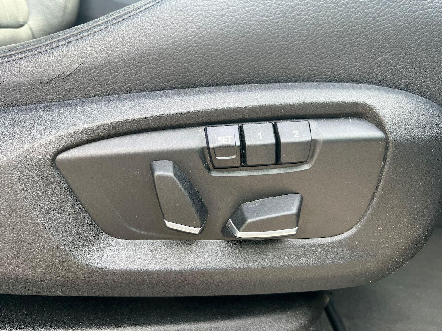 Vehicle 44