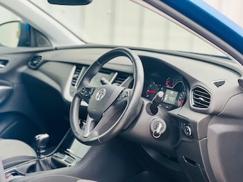 Used Vauxhall Grandland X 2020 for sale - 77207209: Photo