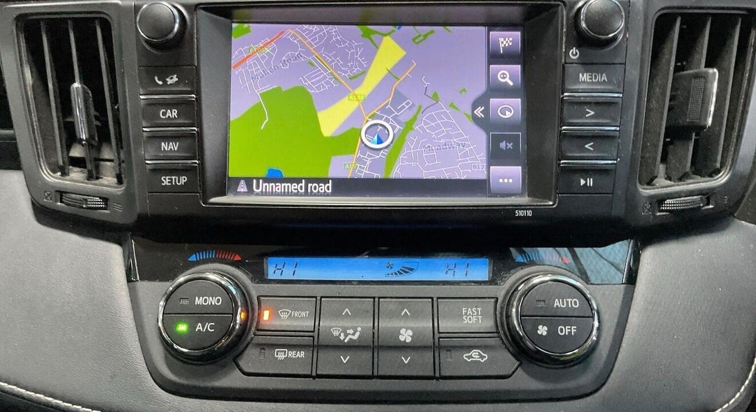 Used Toyota RAV4 2017 for sale - 76751762: Photo 12