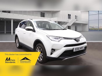 Used Toyota RAV4 2017 for sale - 76751762: Photo