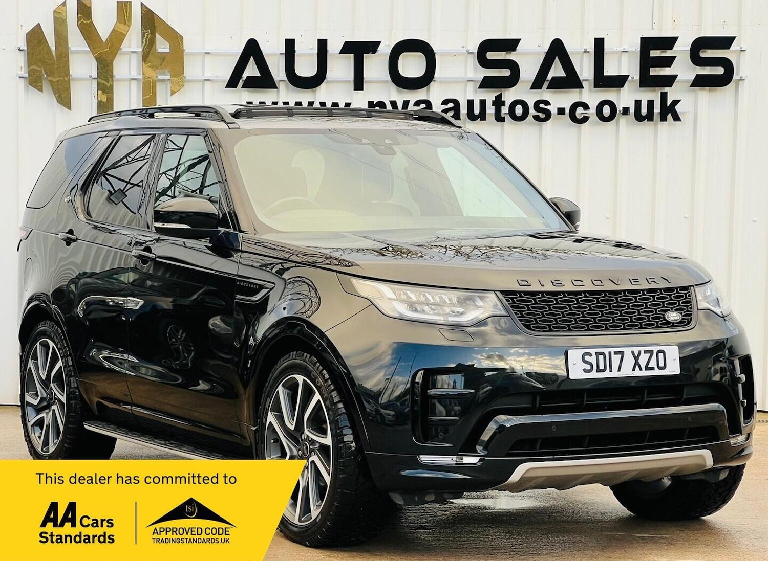 Used Land Rover Discovery 2017 for sale - 77915665: Photo 3