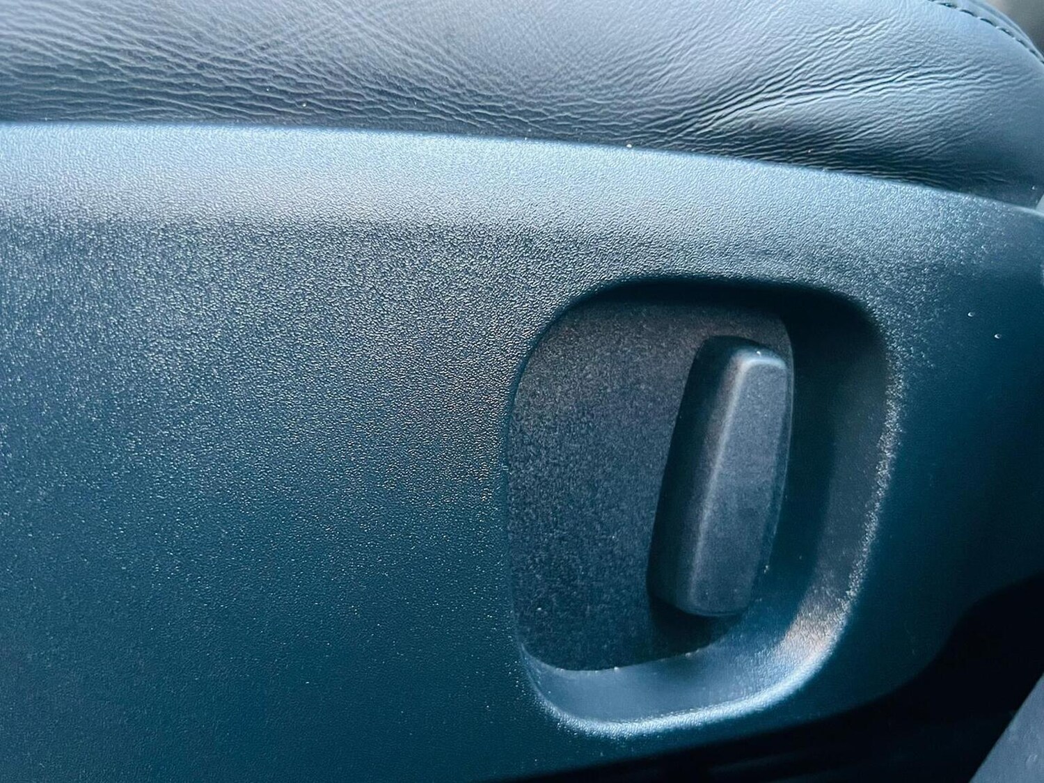 Used Land Rover Discovery 2017 for sale - 77915665: Photo 73