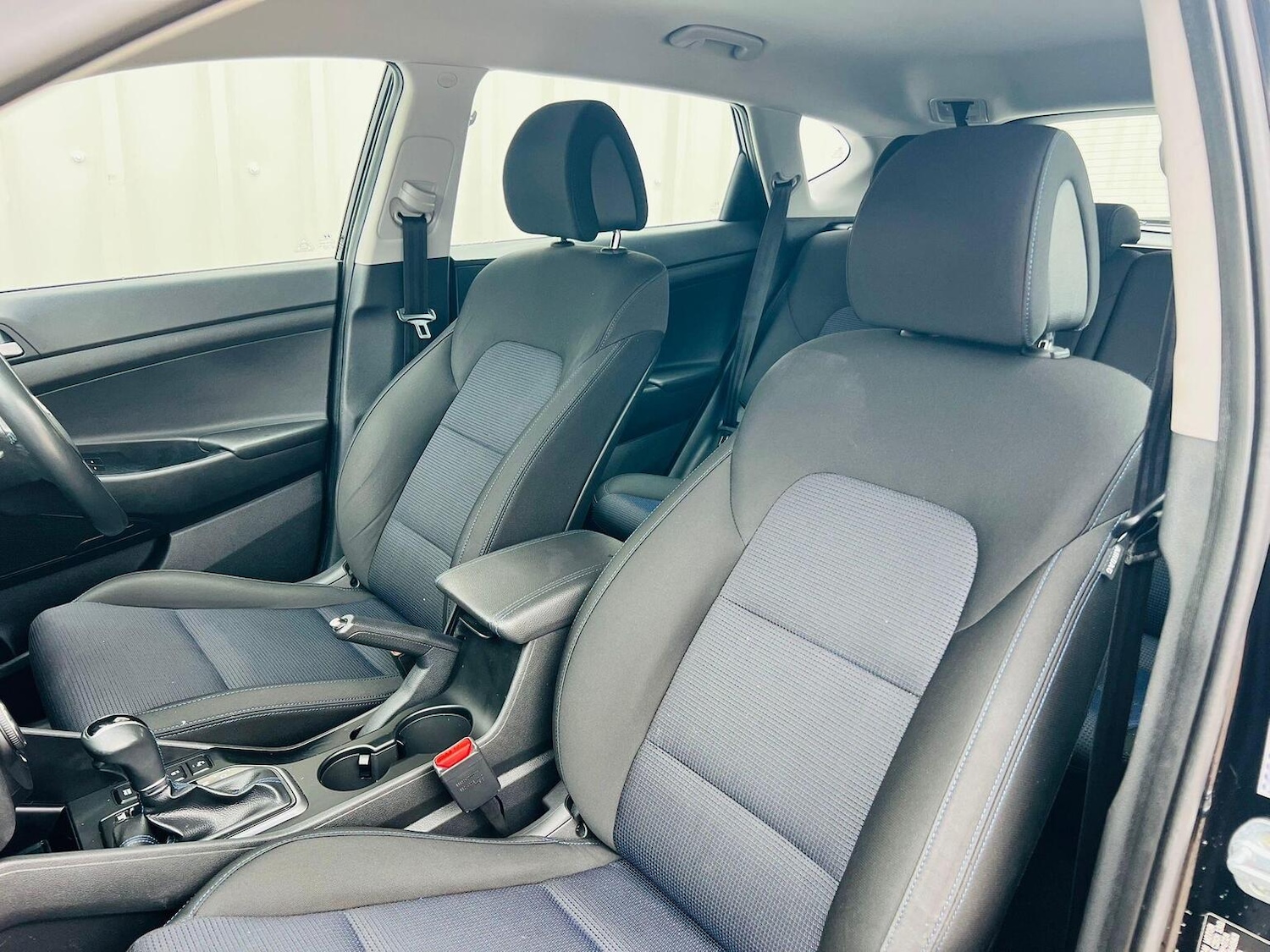 Used Hyundai TUCSON 2018 for sale - 77400021: Photo 33