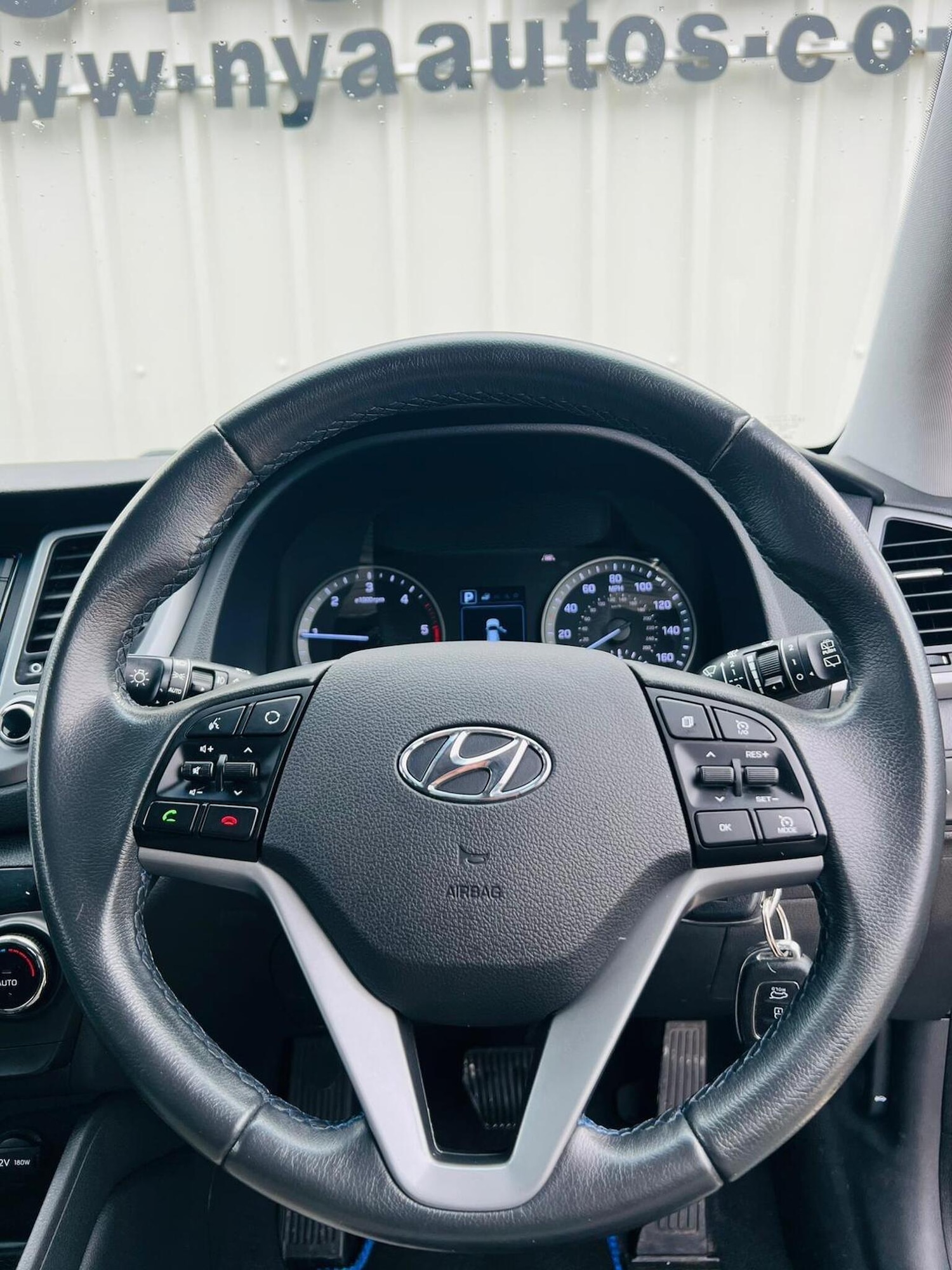 Used Hyundai TUCSON 2018 for sale - 77400021: Photo 43