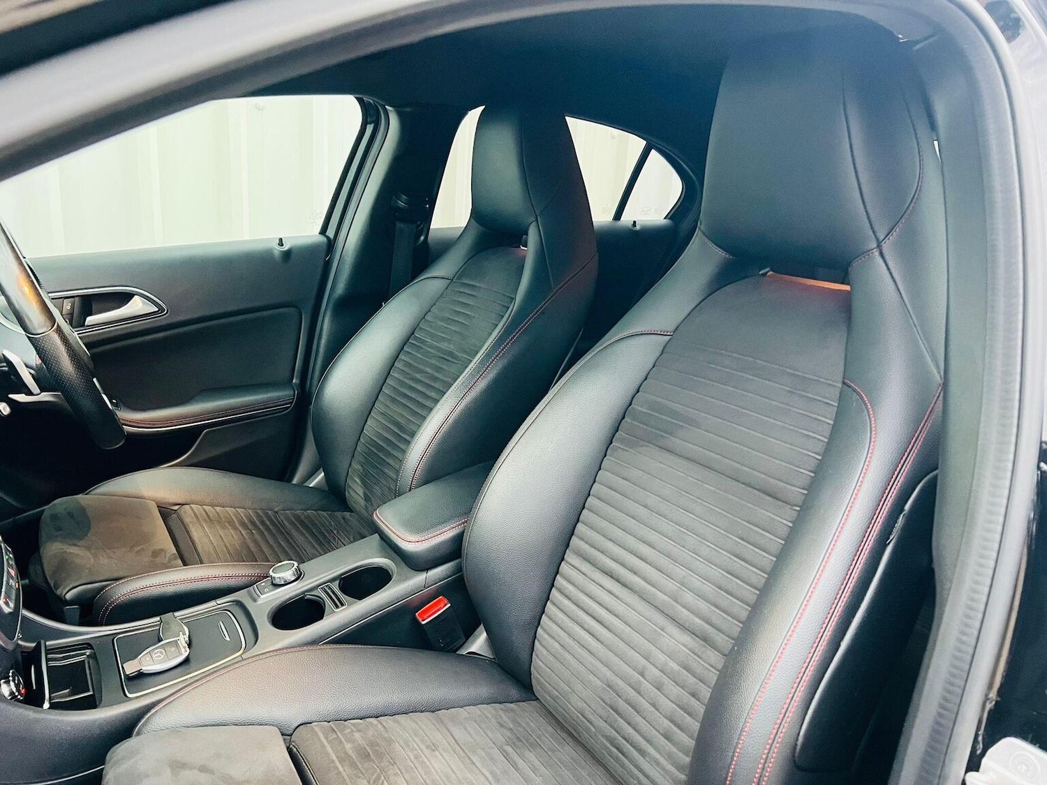 Used Mercedes-Benz A-Class 2017 for sale - 76313928: Photo 33