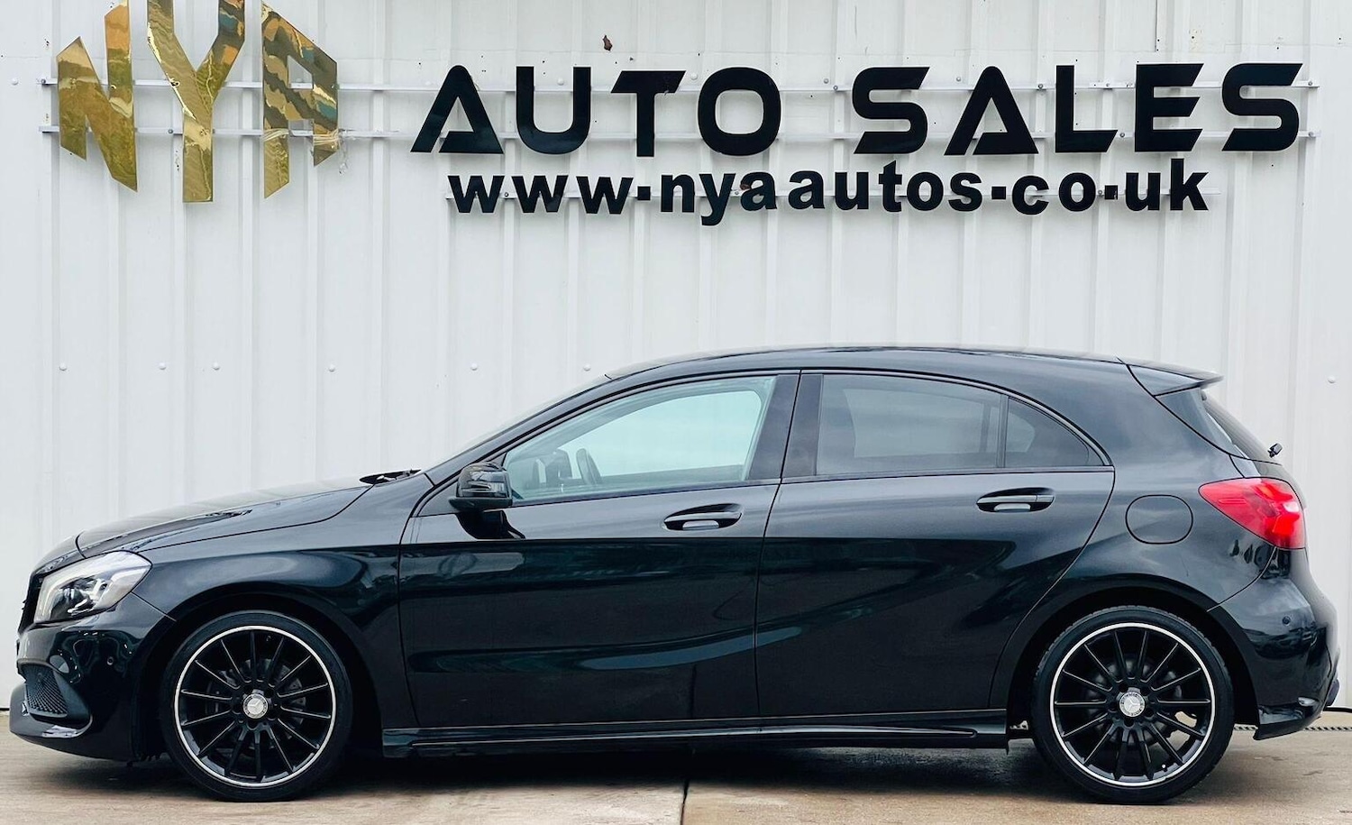 Used Mercedes-Benz A-Class 2017 for sale - 76313928: Photo 8