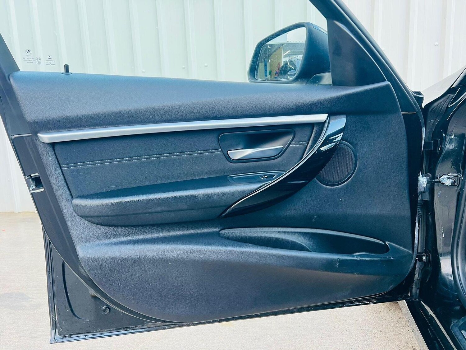 Used BMW 3 Series 2016 for sale - 77465154: Photo 32