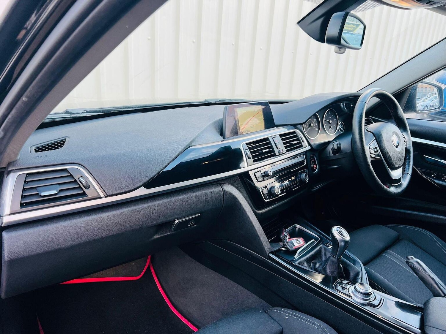 Used BMW 3 Series 2016 for sale - 77465154: Photo 35