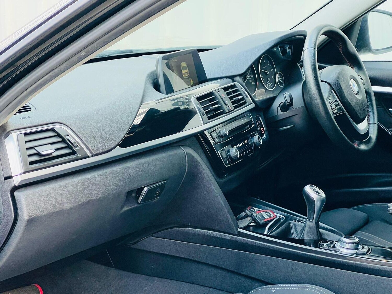 Used BMW 3 Series 2016 for sale - 77465154: Photo 47