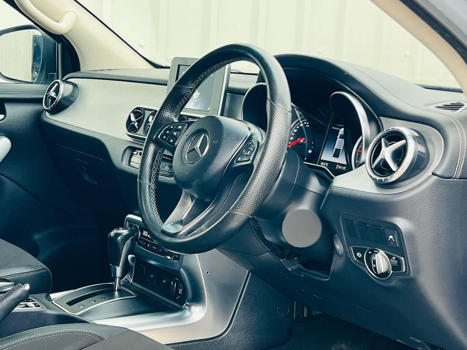 Used Mercedes-Benz X Class 2020 for sale - 78062217: Photo 35