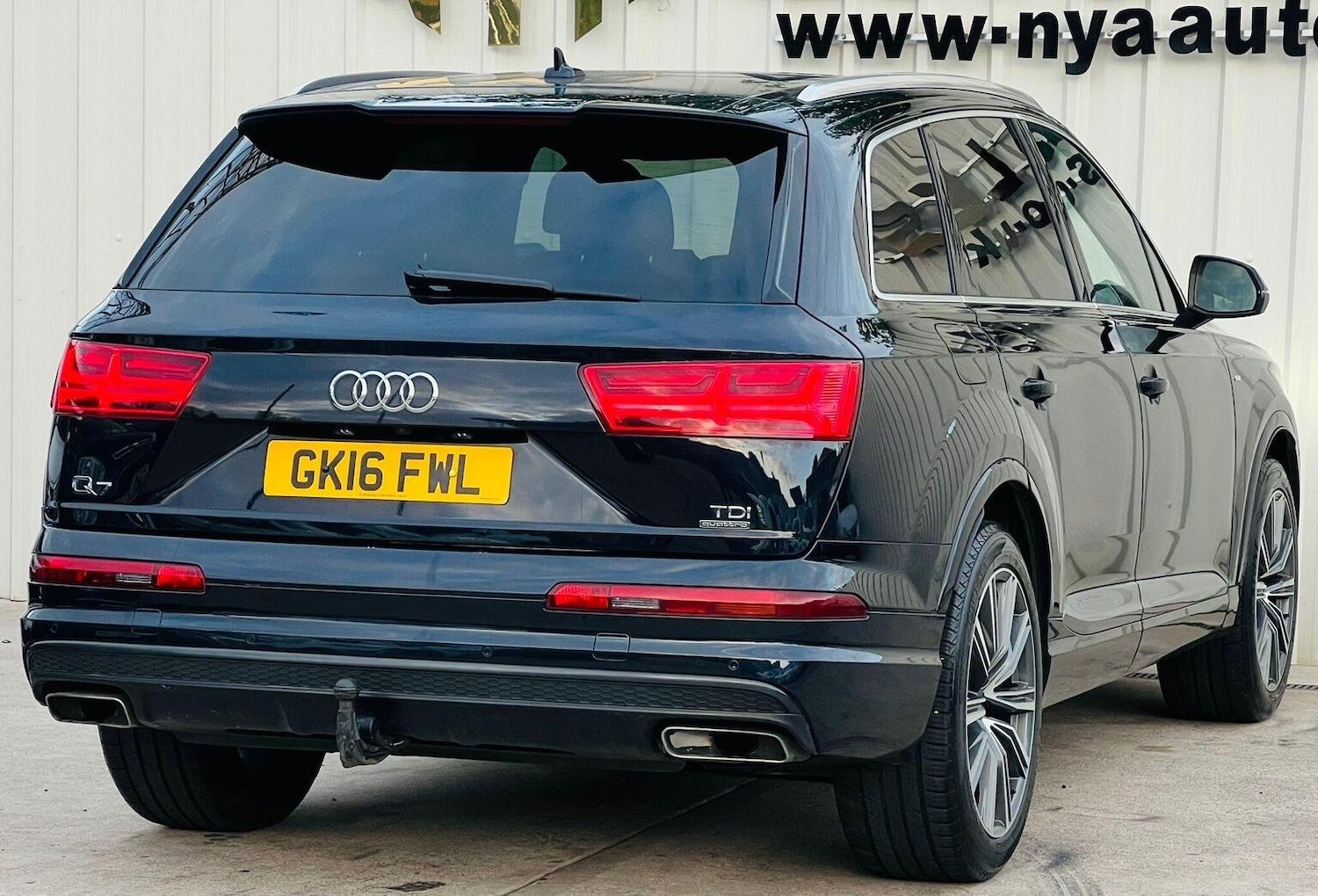 Used Audi Q7 2016 for sale - 76115598: Photo 13