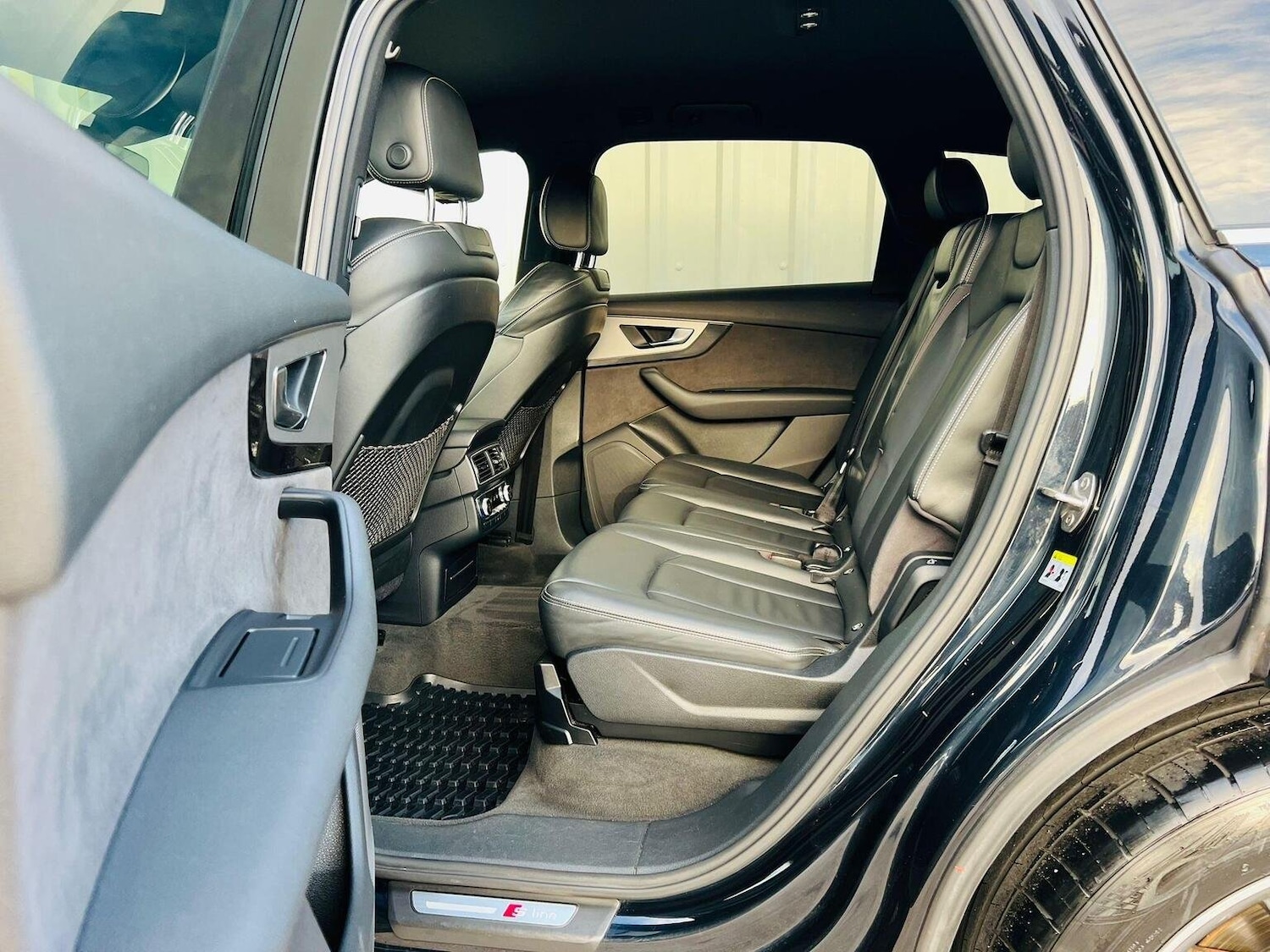 Used Audi Q7 2016 for sale - 76115598: Photo 34