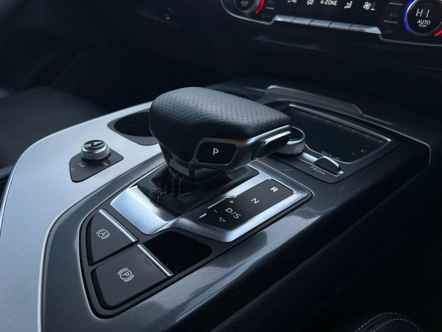 Used Audi Q7 2016 for sale - 76115598: Photo 73