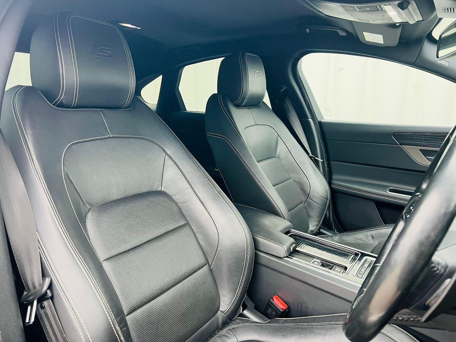 Used Jaguar XF 2016 for sale - 77400080: Photo 34