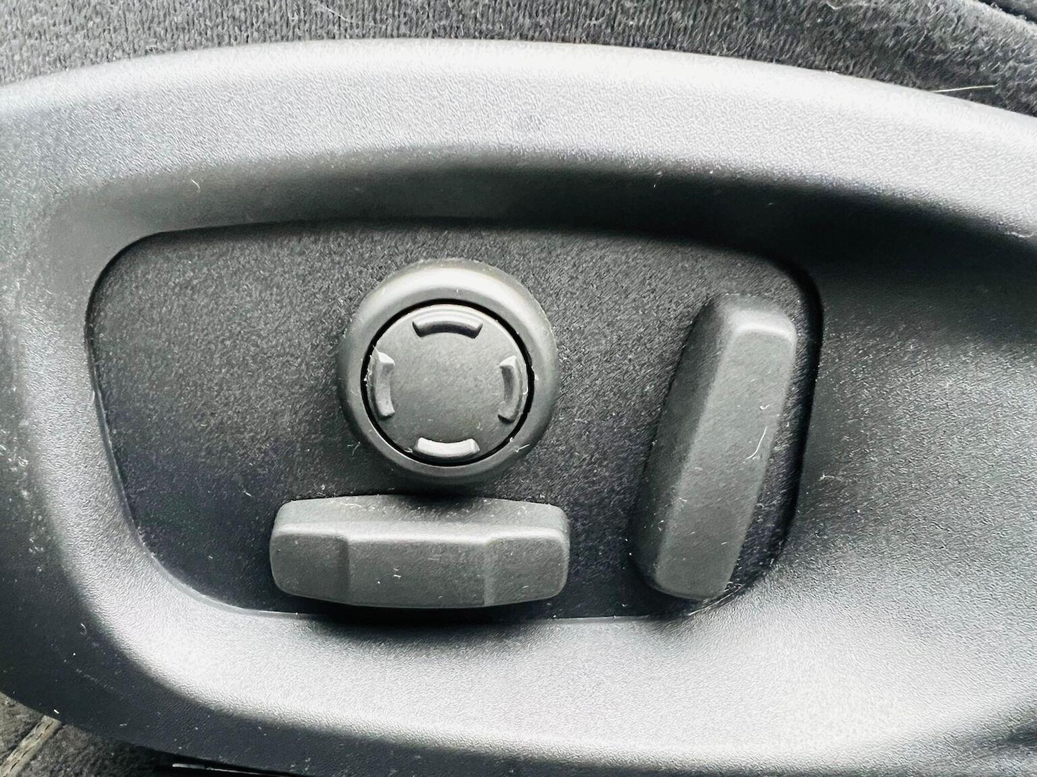 Used Jaguar XF 2016 for sale - 77400080: Photo 42