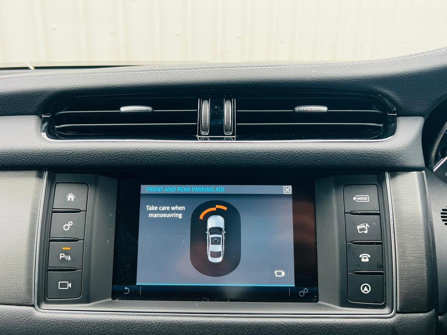 Used Jaguar XF 2016 for sale - 77400080: Photo 51