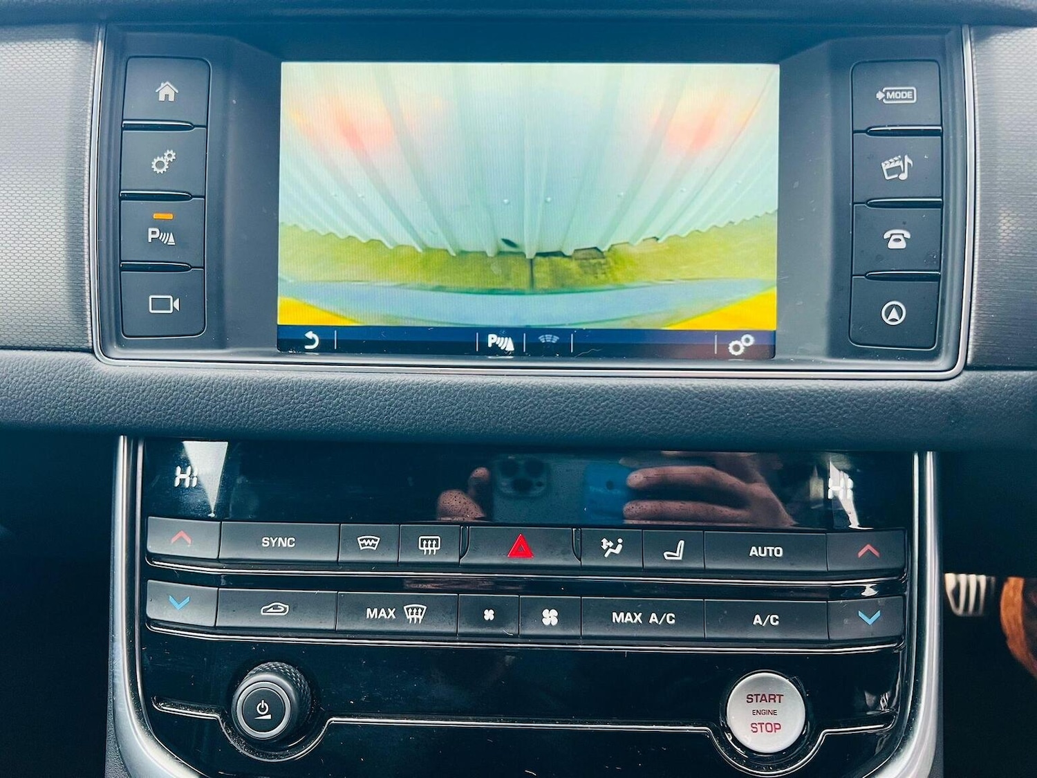 Used Jaguar XF 2016 for sale - 77400080: Photo 54