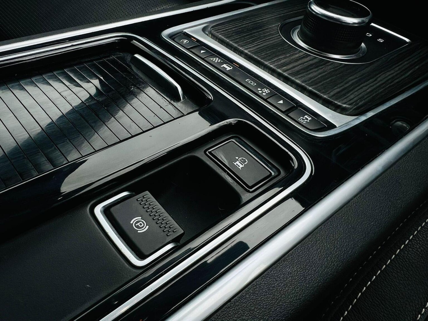 Used Jaguar XF 2016 for sale - 77400080: Photo 60