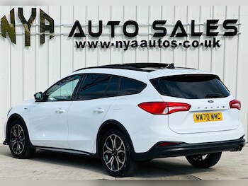 Used Ford Focus 2020 for sale - 76115592: Photo