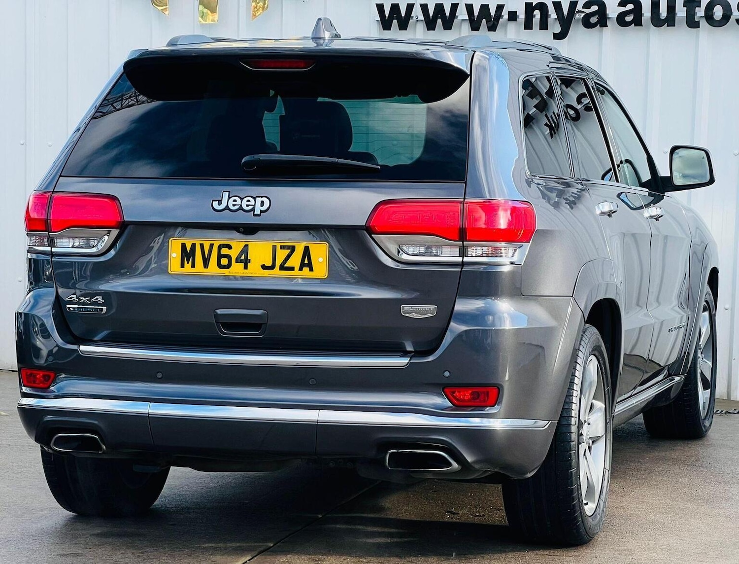 Used Jeep Grand Cherokee 2015 for sale - 76670791: Photo 17