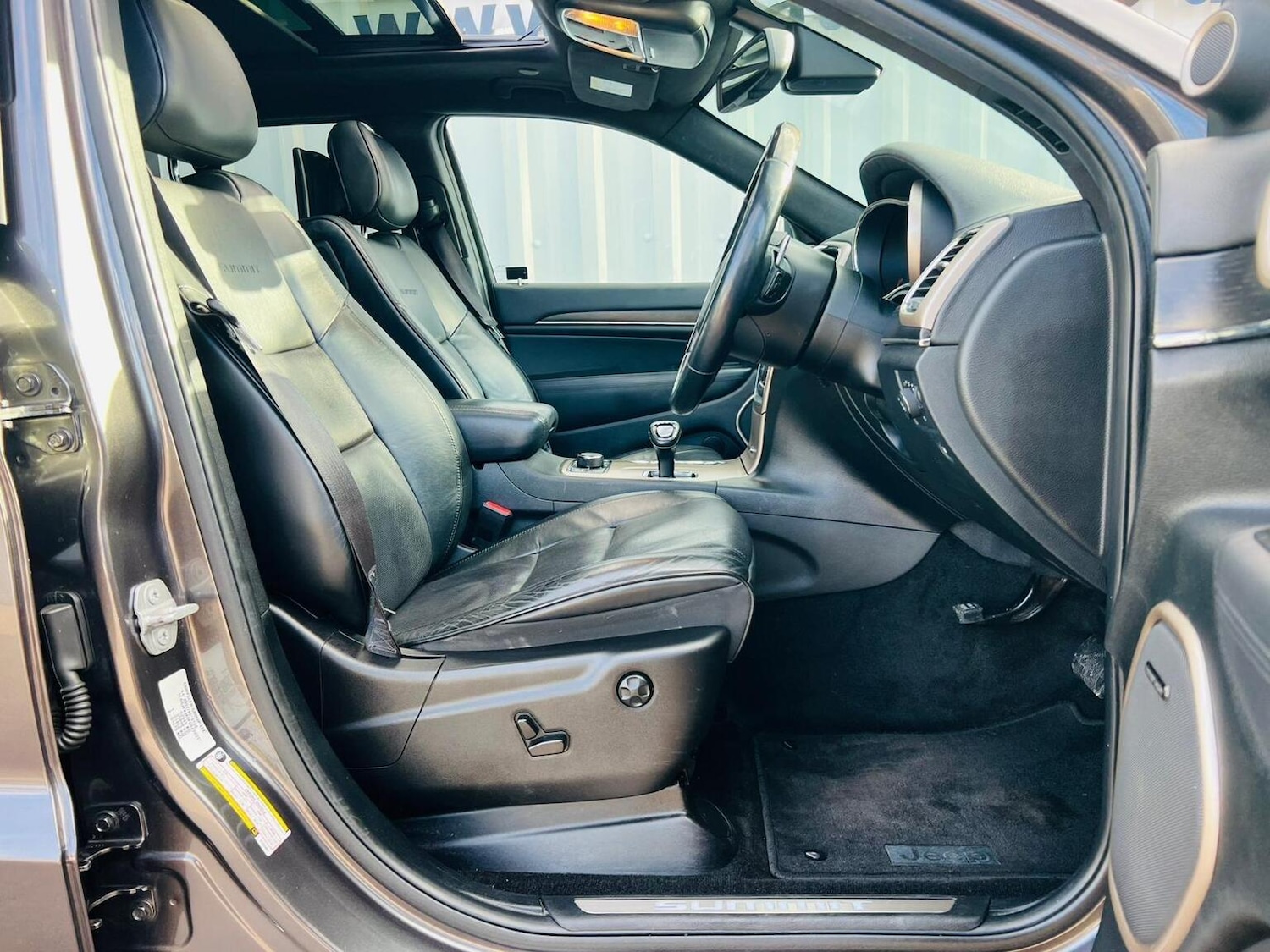 Used Jeep Grand Cherokee 2015 for sale - 76670791: Photo 26