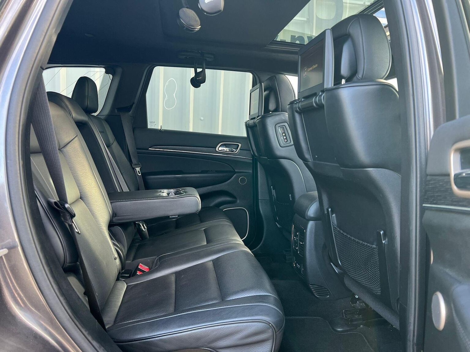 Used Jeep Grand Cherokee 2015 for sale - 76670791: Photo 28